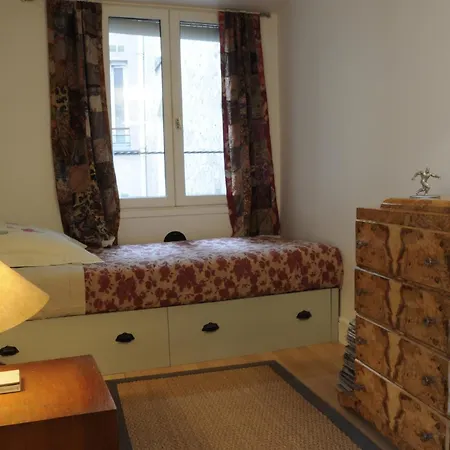 شقة Typical Parisian Loft In Bastille باريس